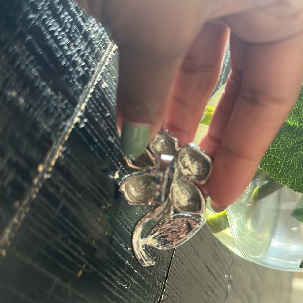 Flower Ring - image 3